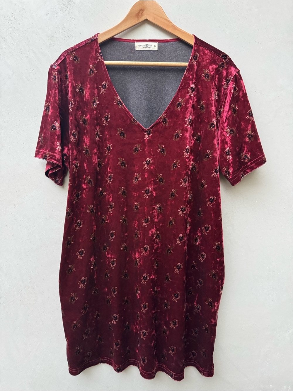 Natural Life Velvet Floral Mini Dress Small Burgundy Boho V Neck Pocket